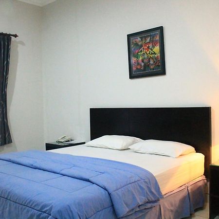 Carica Homestay Surabaja Zewnętrze zdjęcie